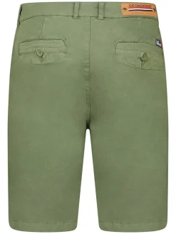 Bermuda kaki