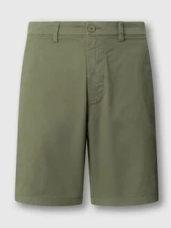 Bermuda kaki