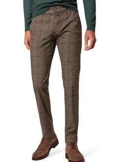 Chinobroek bruin