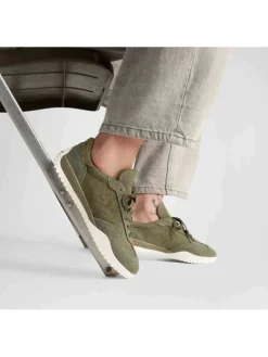 Leren sneakers "Run Star" kaki