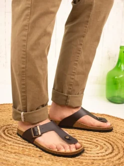 Leren teenslippers bruin