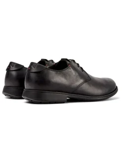 Leren veterschoenen zwart