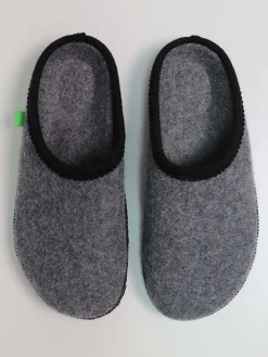 Pantoffels grijs