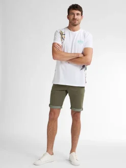 Shirt wit