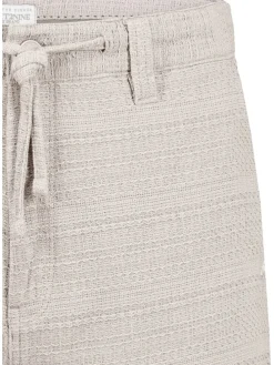 Short beige