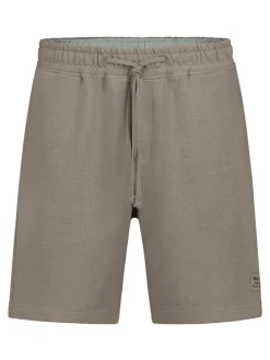 Short taupe