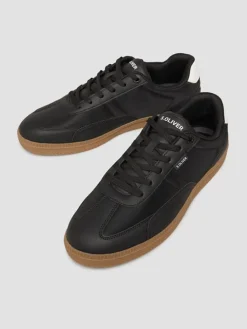 Sneakers zwart