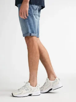 Spijkershort lichtblauw